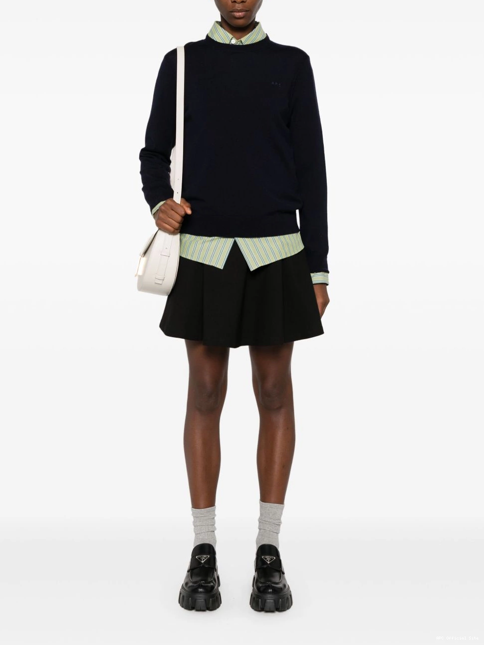 Affordable Women embroidered-logo A.P.C. sweater 0424